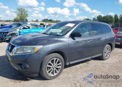 2013 Nissan Pathfinder S z USA, uszkodzony, nr VIN 5N1AR2MM5DC642474